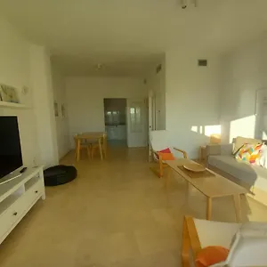 Amplio, Luminoso Y Moderno Con Amplia Terraza Y Hermosas Vistas En Exclusiva Urbanizacion Appartement