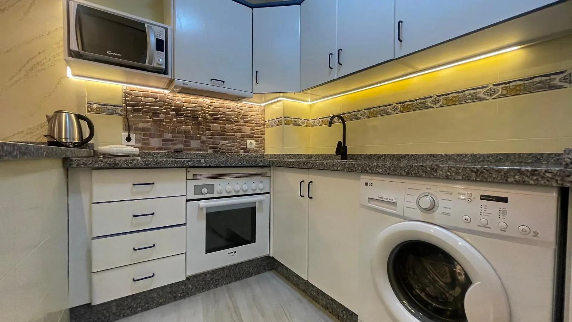 Apartamento Golf Beach Benalmádena 0*,  Hiszpania